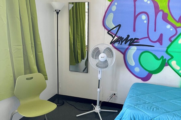Room 14 of 35