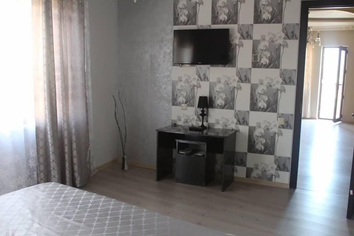 Room 19 of 34