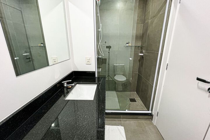 Room 5 of 21