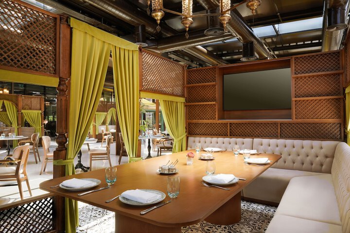Dining 54 of 124