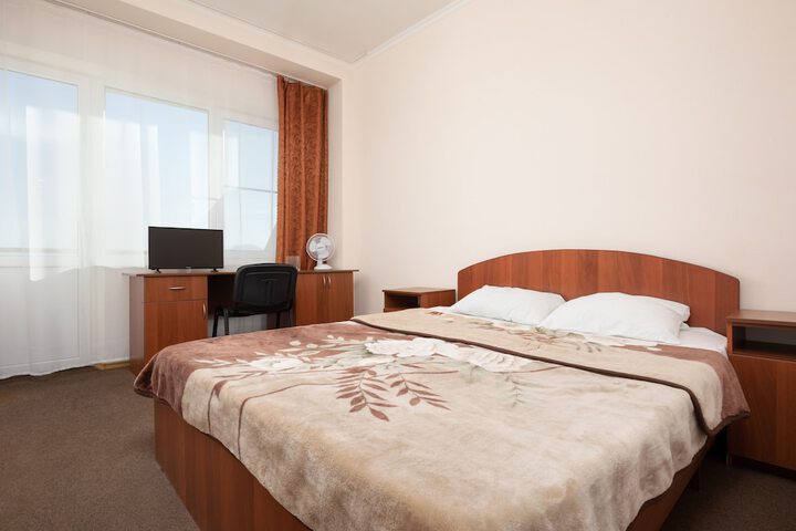 Room 7 of 44