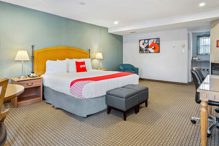 Room 8 of 42