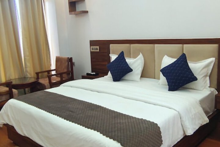 Room 21 of 53