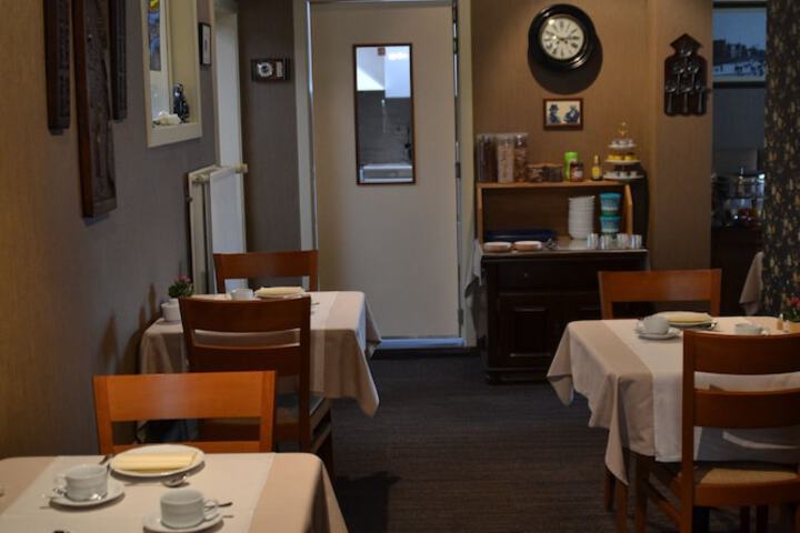 Dining 64 of 71