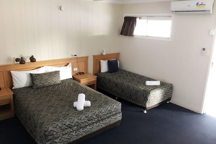 Room 12 of 63