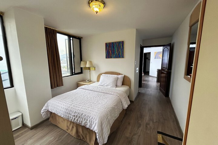 Room 10 of 56
