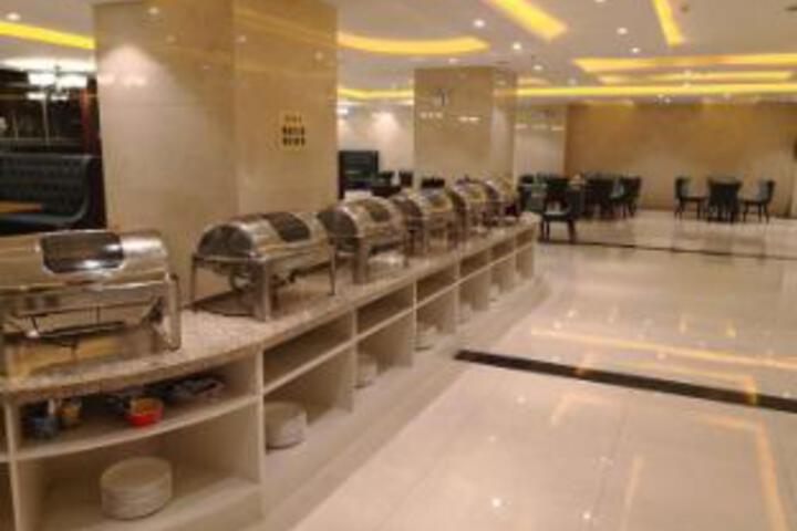 Meishan Hotel (County Government Store)