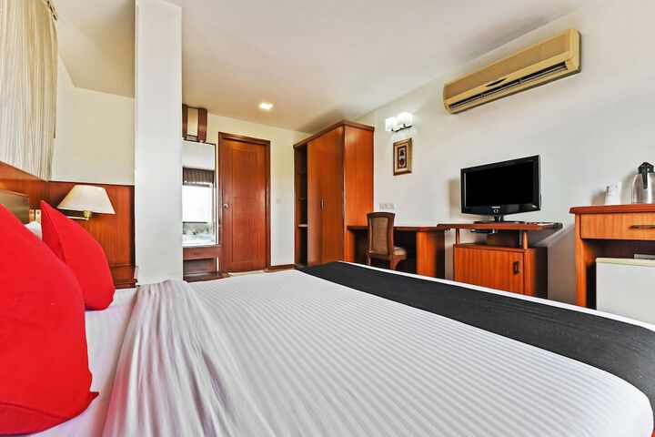 Room 17 of 49