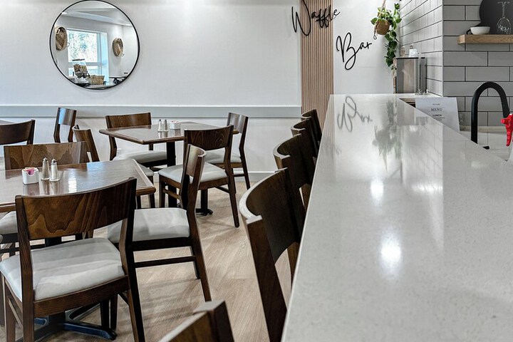 Breakfast/Coffee Service 104 of 123