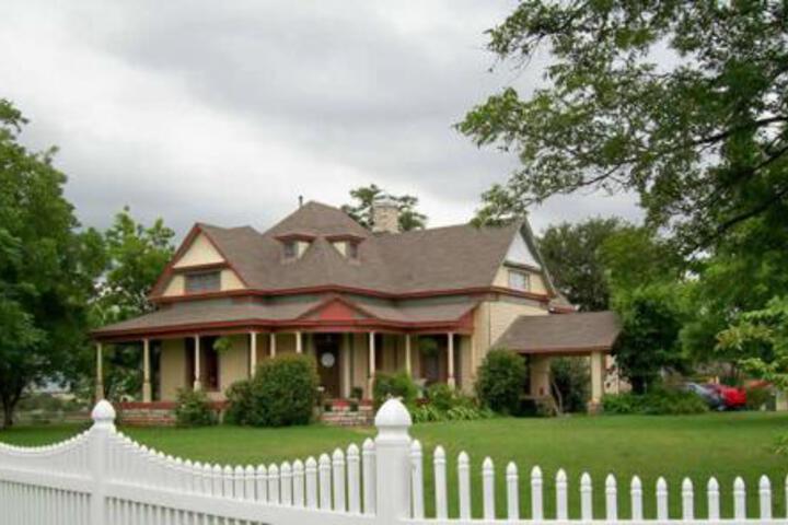 Photo 4