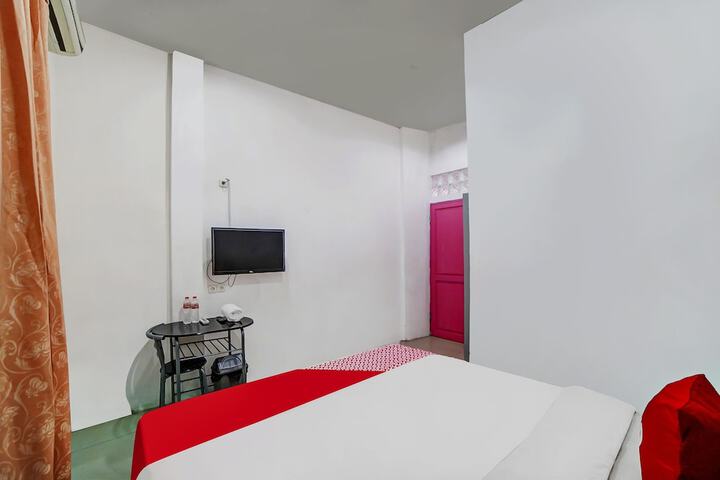 Room 16 of 26