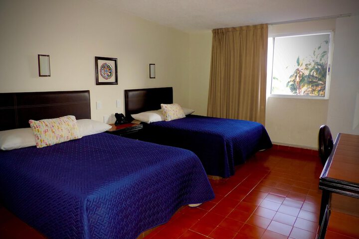 Room 15 of 65