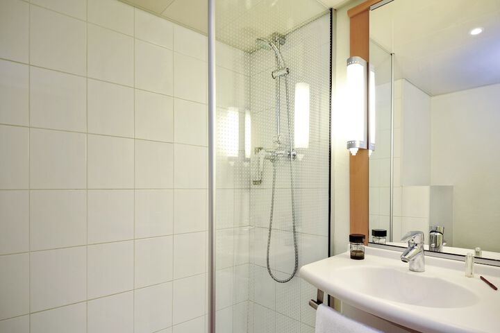 Bath Photo