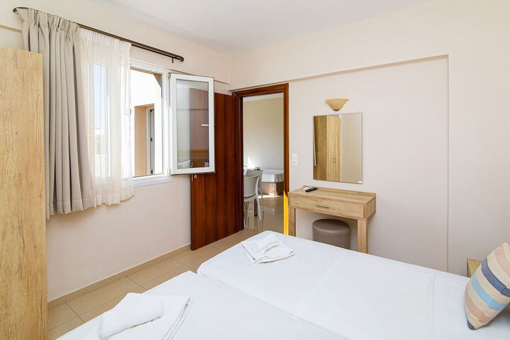 Room 135 of 168
