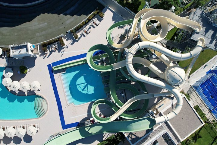 Pool 132 of 311