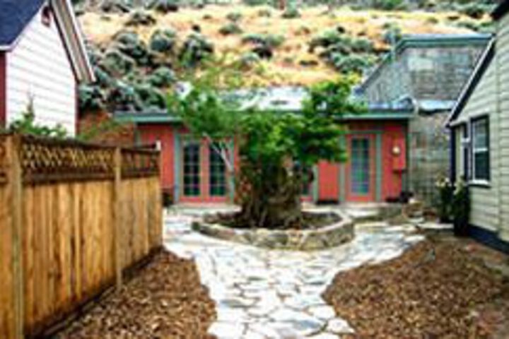 Property Grounds 16 of 19