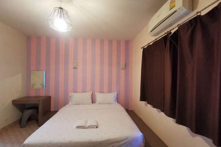 Room 15 of 79