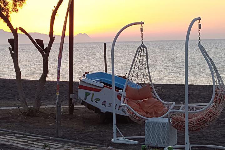 Beach 264 of 278