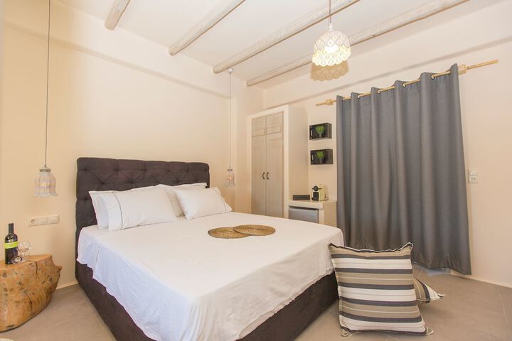 Room 9 of 46