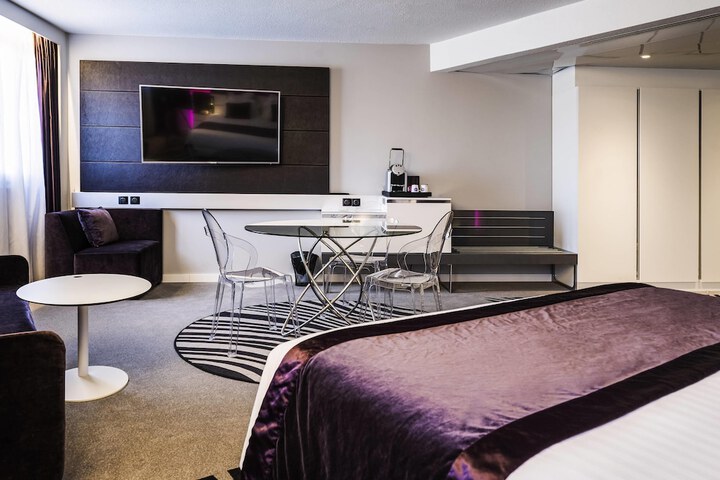 Room 20 of 84