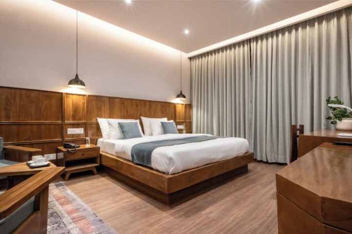 Room 12 of 35
