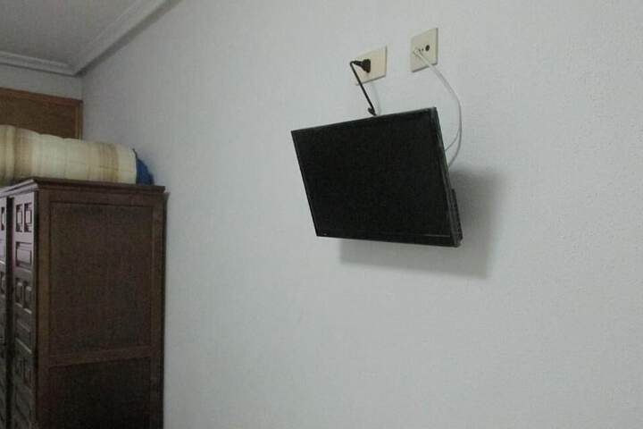 Room 19 of 66