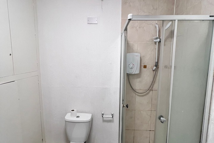 Room 77 of 112