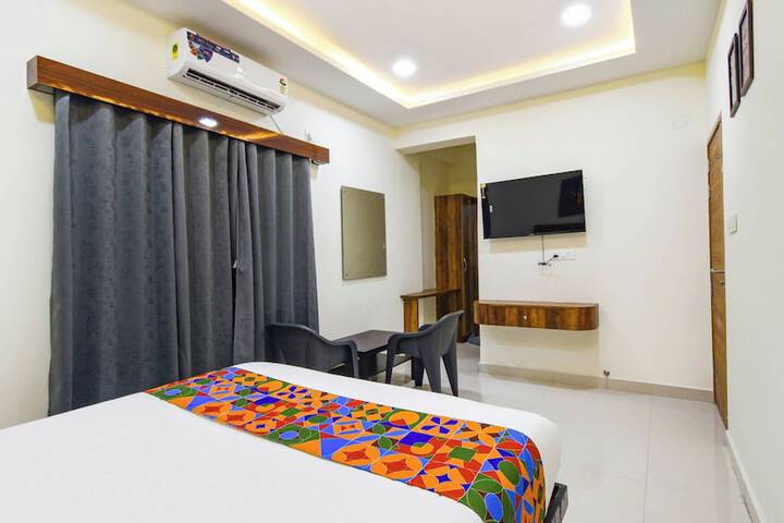 Room 3 of 11