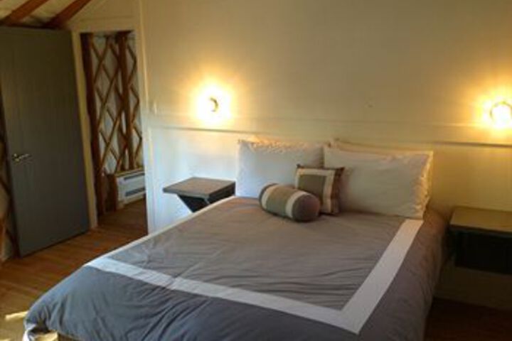 Room 28 of 43