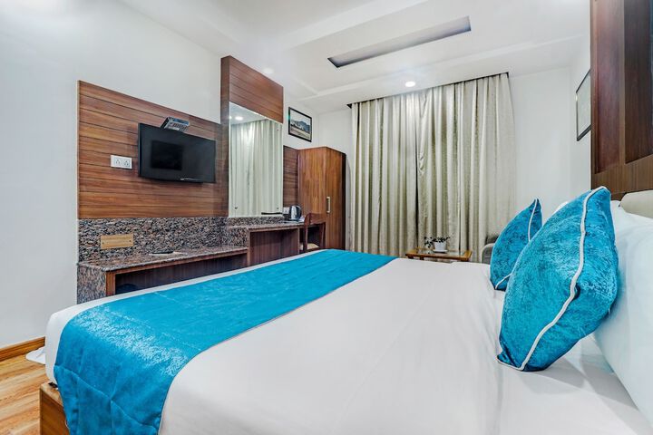 Room 15 of 44