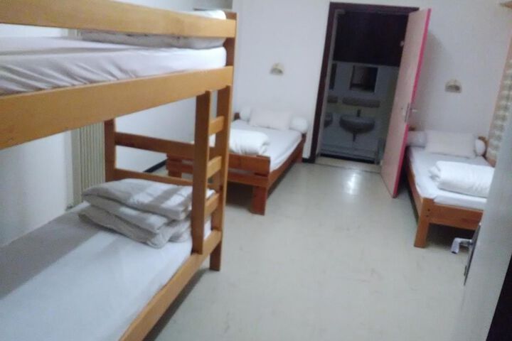 Room 26 of 50