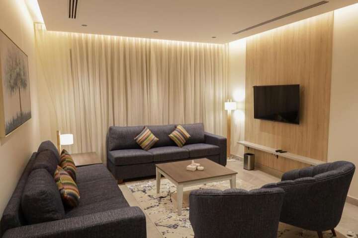 Room 8 of 19