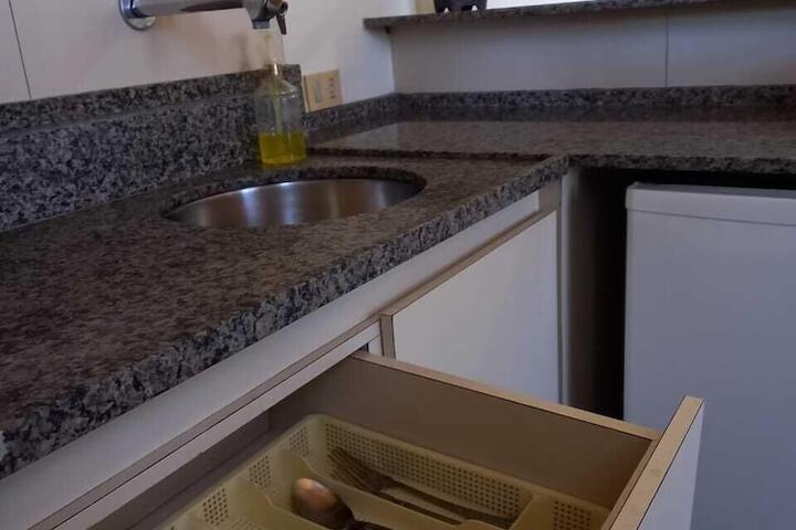 Private kitchenette