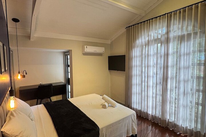 Room 22 of 93