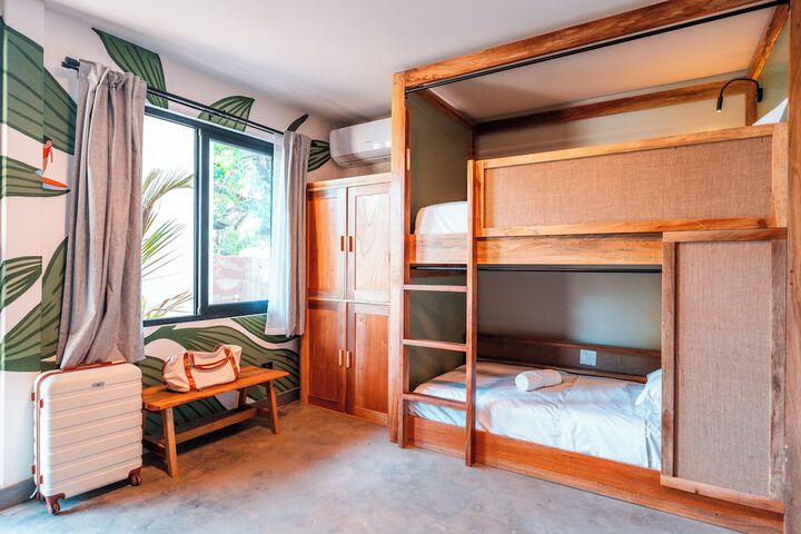 Room 8 of 64