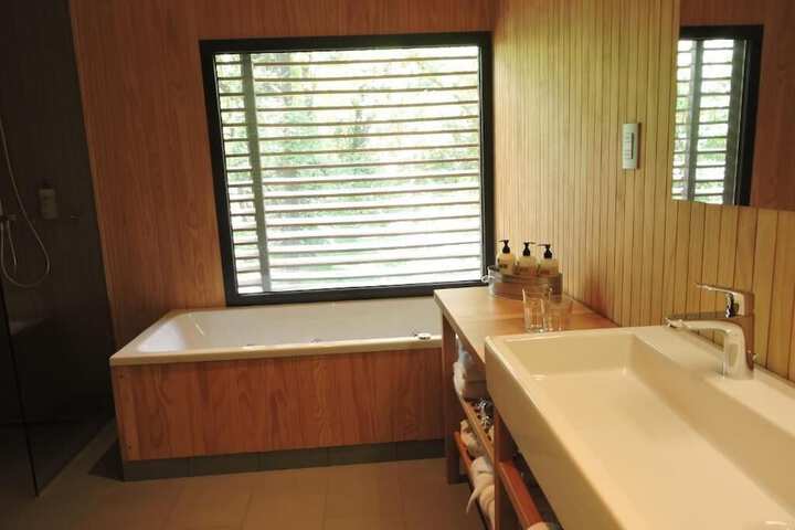 Room 20 of 52