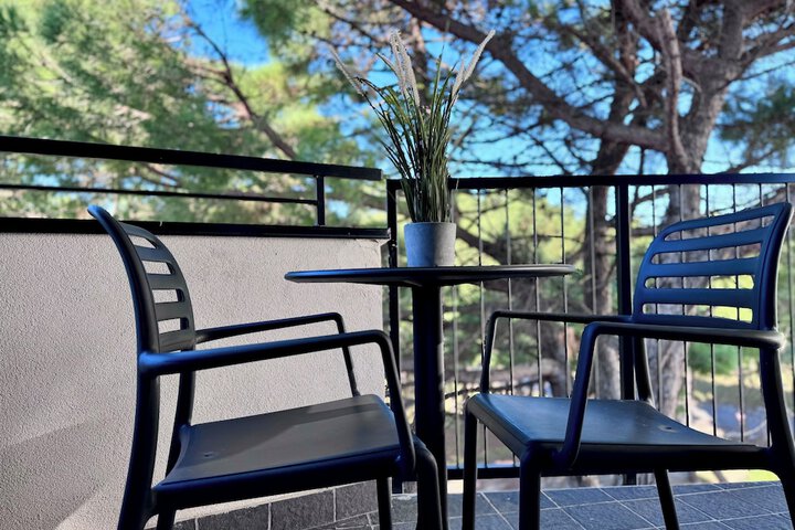 Terrace/Patio 20 of 37