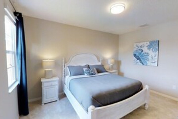 Room 43 of 51