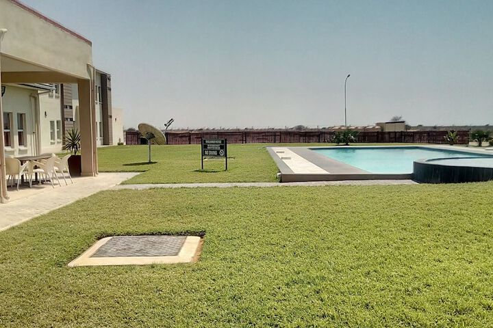 Hotel with Pool