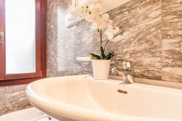 General 7 of 16