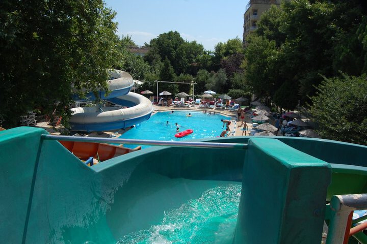 Pool 29 of 66