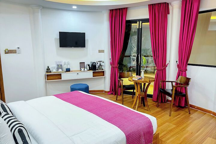 Room 29 of 180