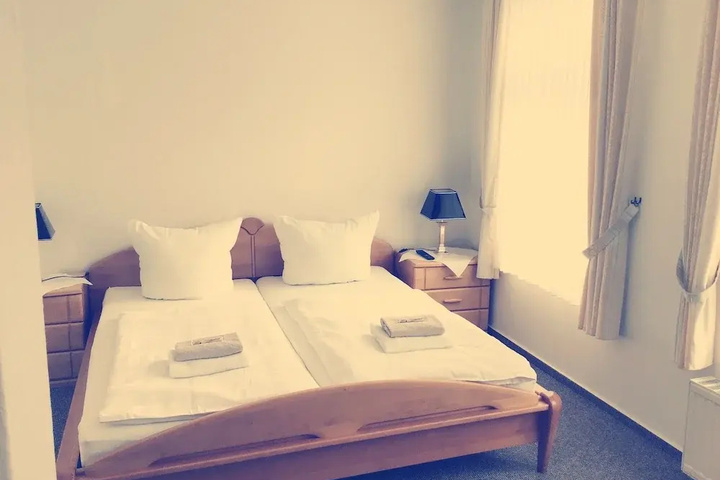 guest_rooms