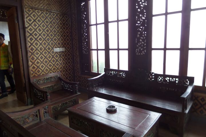 Hotel Interior 2 of 15