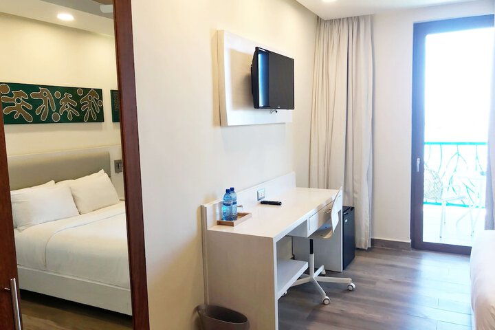 Room 12 of 47