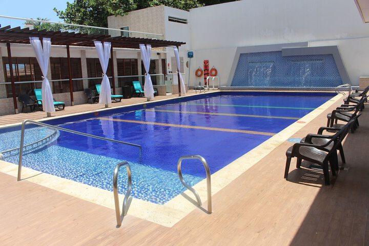 Pools & Facilities