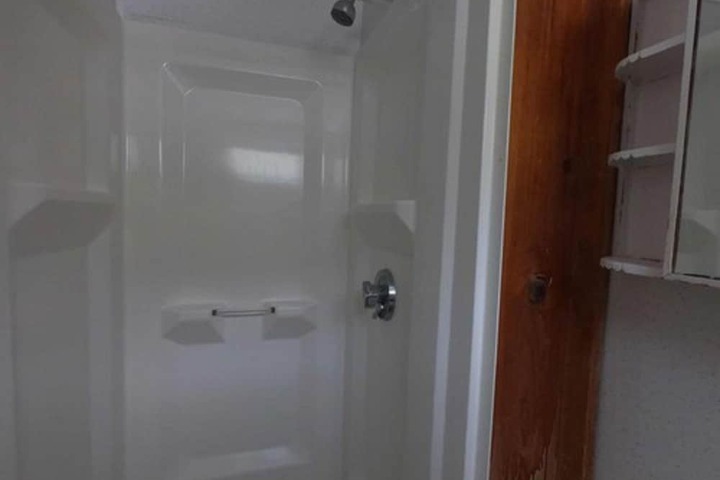 Room 192 of 219