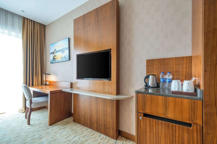Room 17 of 116