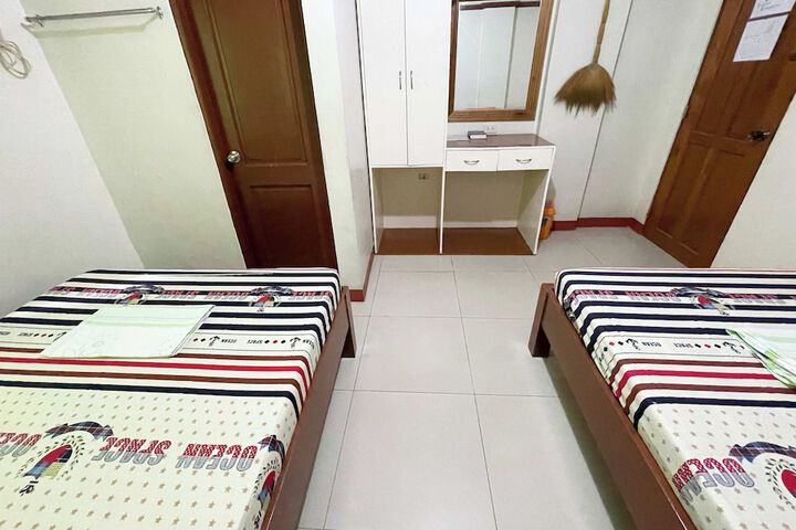 Room 19 of 55