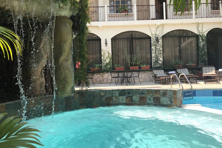 Pool 34 of 44